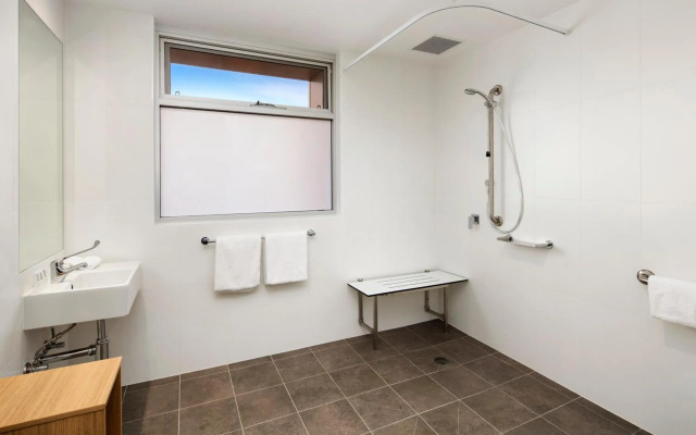 Quest Port Adelaide
