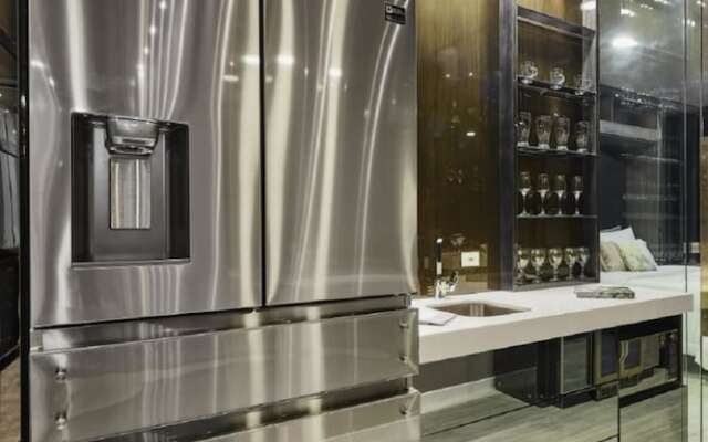 Hotel Paris Luxury Suites
