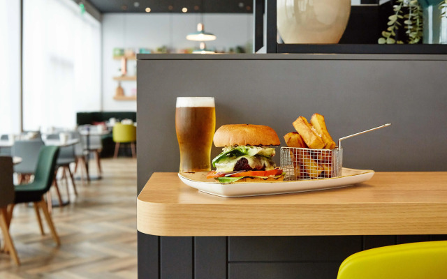 Holiday Inn Dublin Airport