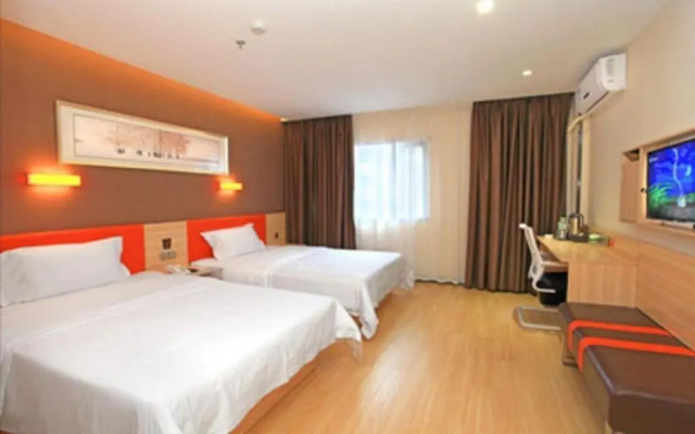 Home Inn Dalian Zhuanghe Huanghai Street