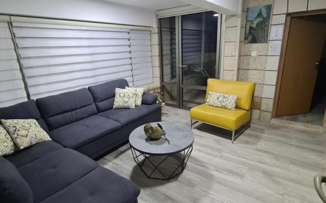Maria's GuestHouse - Uphill View of Nazareth F
