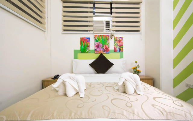 Alicia Tower Residences - Adult Only - Hostel