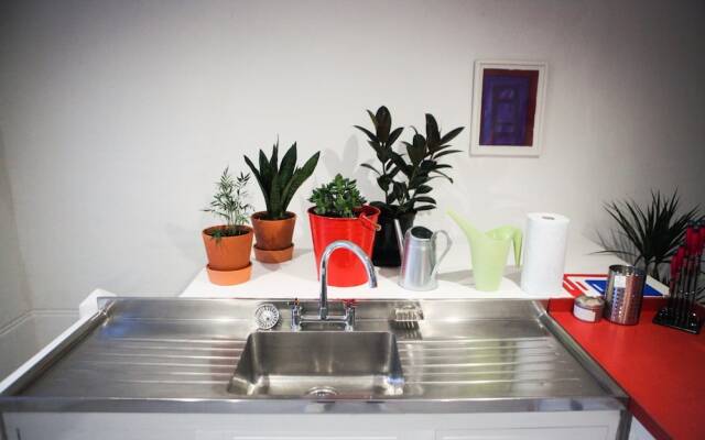 3 Bedroom House in the Heart of Shoreditch
