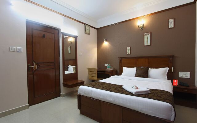 Отель Bluemoon Grand