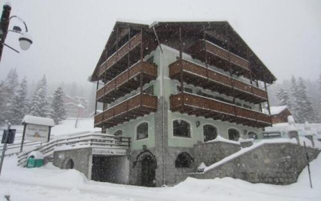 Residence Hotel Torre Del Brenta