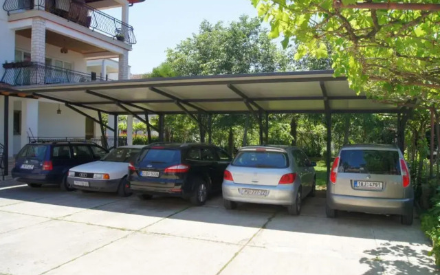 Apartments Modrušan