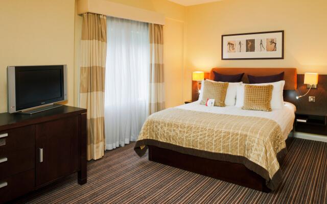 Crowne Plaza London - Gatwick Airport