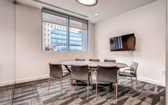 Watermark Kendall West by Bluebird Suites