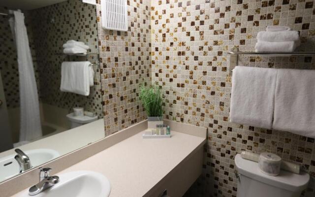 Travelodge by Wyndham Grande Prairie