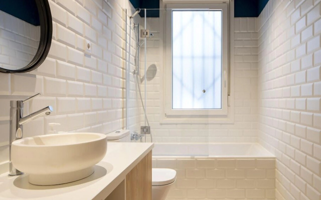 Great Location Nearby Plaza Moyua and Guggenheim