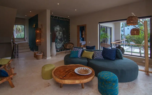 Coconuts Beach House