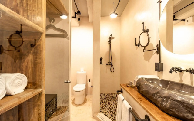 Caribbean Paradise Hotel & Spa - 5th Avenue