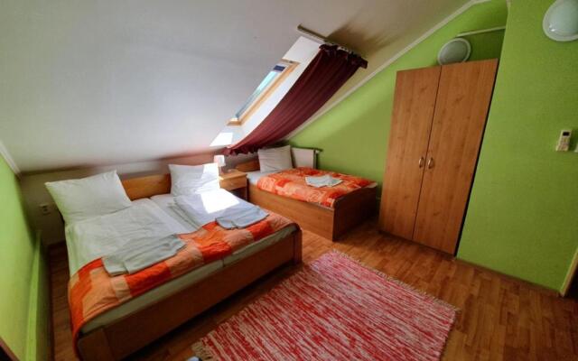 Hotel Senica