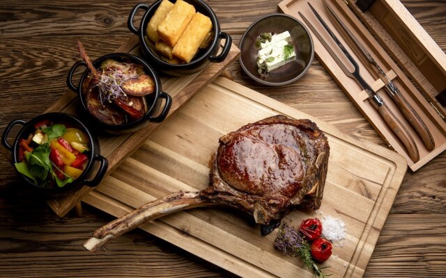 Holzfellas Hotel & Restaurant