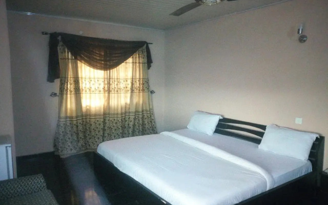 Dam'syl Suite