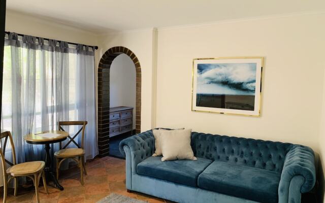 The Manor Basket Range