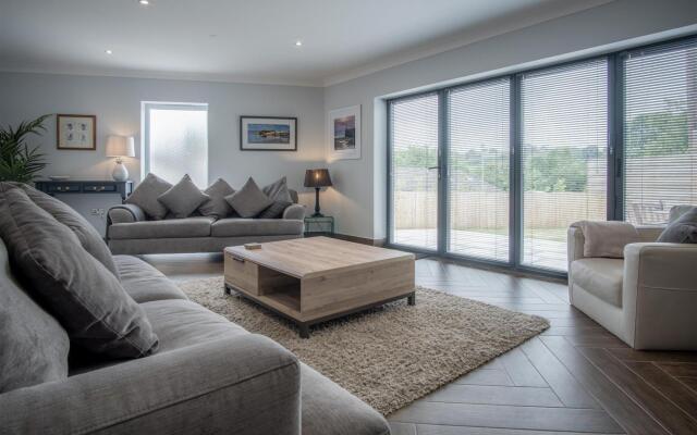 Gower View - 4 Bedroom Luxurious Holiday Home - Saundersfoot