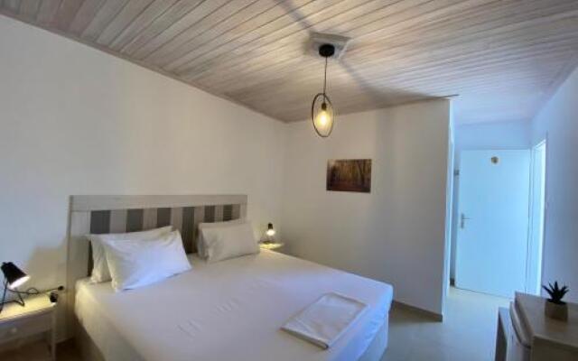 Leonidas Resort