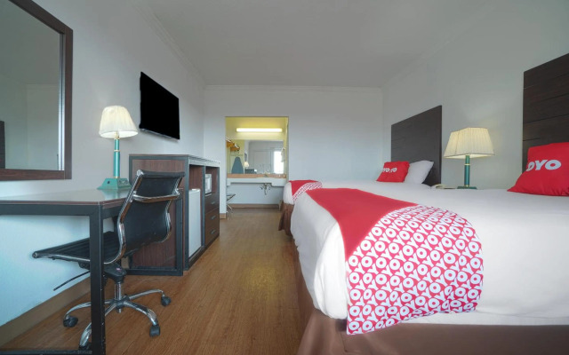 OYO Hotel Kingsville Hwy 77