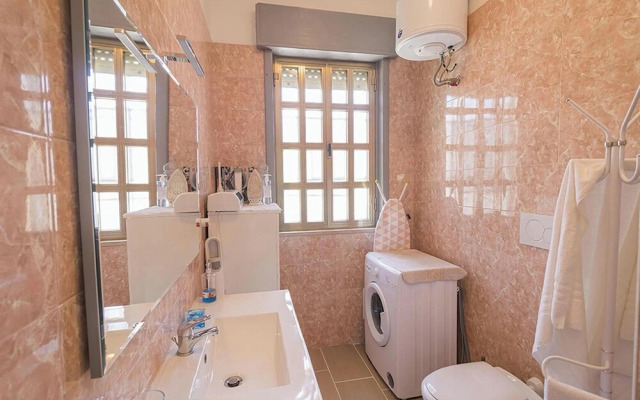 Villa Milon Near The Sea