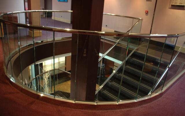 Washington Parquesol Suites & Hotel