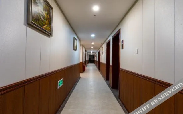 Zhengyuan Hotel (Chongqing Banan Wanda Plaza)