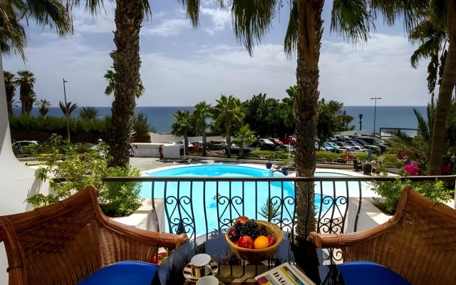 Sunsuites Carolina