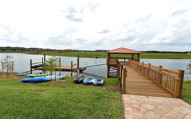 Lakeview 6BR Cozy Home Pool/spa,steps to Waterpark