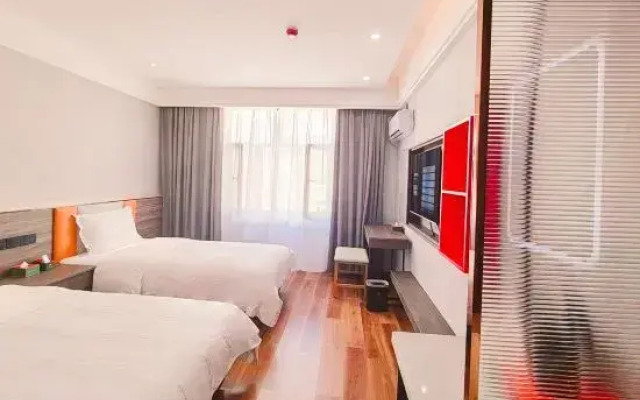 Jifeng City Hotel (Fuyunxin)