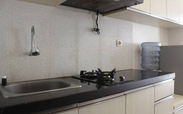 Pool View 2Br Apartment At The Jarrdin Cihampelas