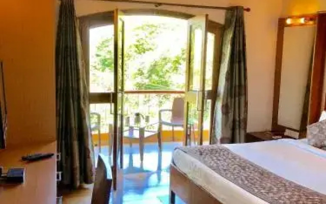 Bungalows The Light House Goa (11 km from Panaji)
