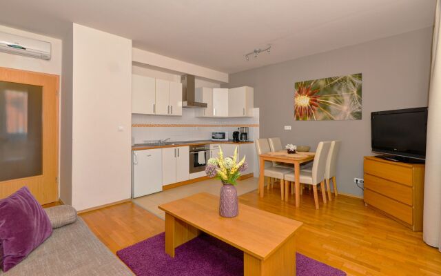 Central Passage Apartments by Vagabond