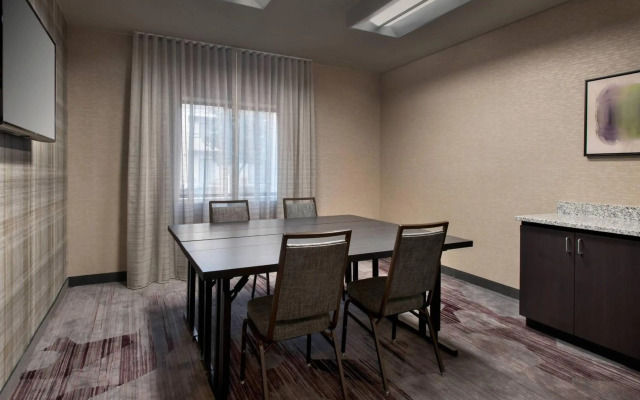 Courtyard by Marriott Rockville