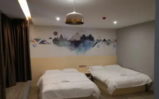 Jinhong Hotel