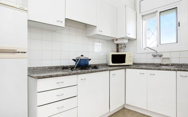 Apartment - 2 Bedrooms with Pool - 107156