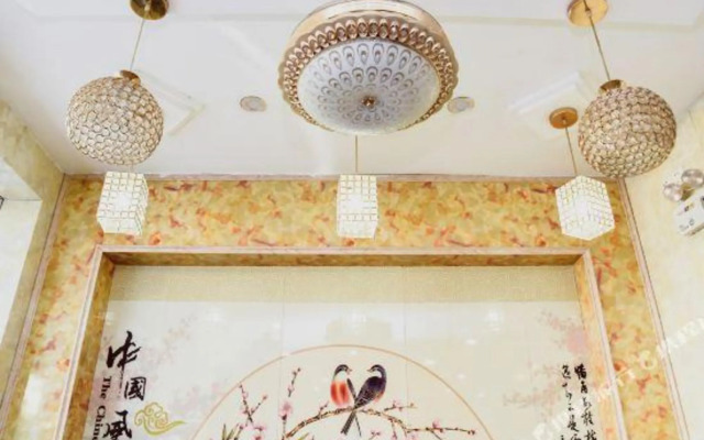 Xinweicheng Hotel (Guangzhou Shixi Subway Station)
