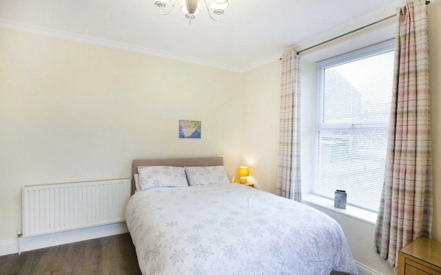 Milnthorpe - Ideal to Explore the Lake District