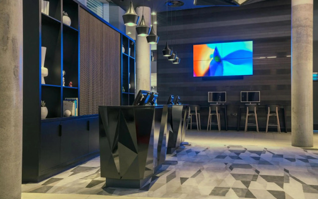 Aloft London Excel