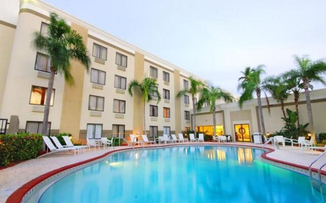 Holiday Inn Fort Myers - Downtown Area, an IHG Hotel