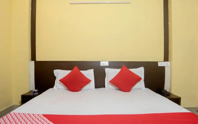 Hotel Comfort Home by OYO