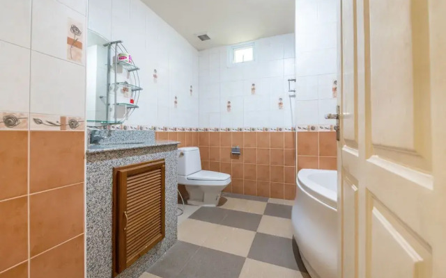 OYO 555 Chateau Vista