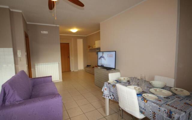 Universal Apartments Itri C