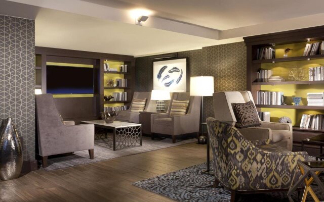 Sheraton Minneapolis West Hotel