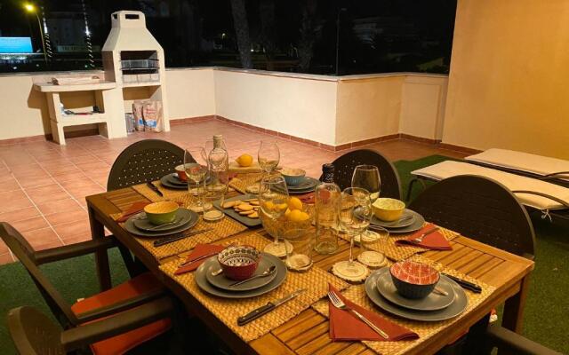 1ªLínea-50m de playa-210m2 utiles-BBQ privada-Vistas al mar-3 terrazas