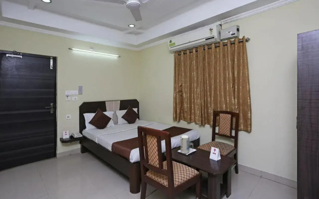 Hotel Saraswathi Residency