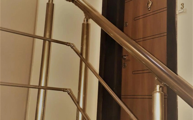 HostEx Meraki Apartment