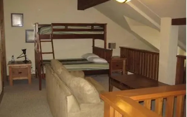 SnowCreek The Lodges