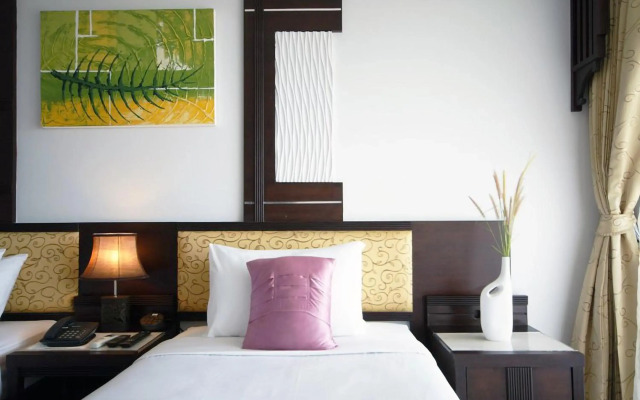 Palm Paradise Resort