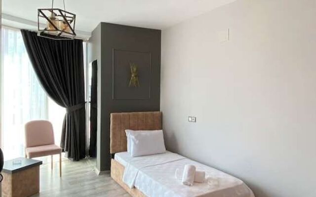 Grandmer Suit Otel