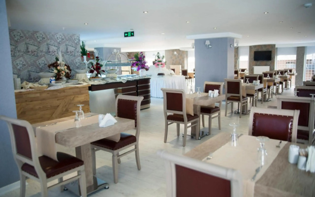 Neba Royal Hotel
